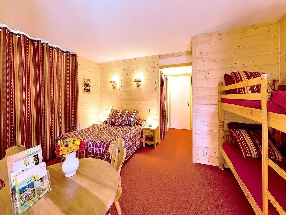 Logis Hotel Les Playes Villard-de-Lans